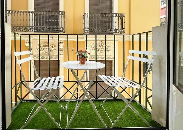 Con Mucho Encanto En Pleno Centro Аликанте